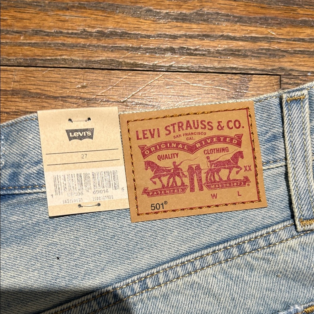 Levi's Light Blue Distressed Jean Shorts - Picture 5 of 6